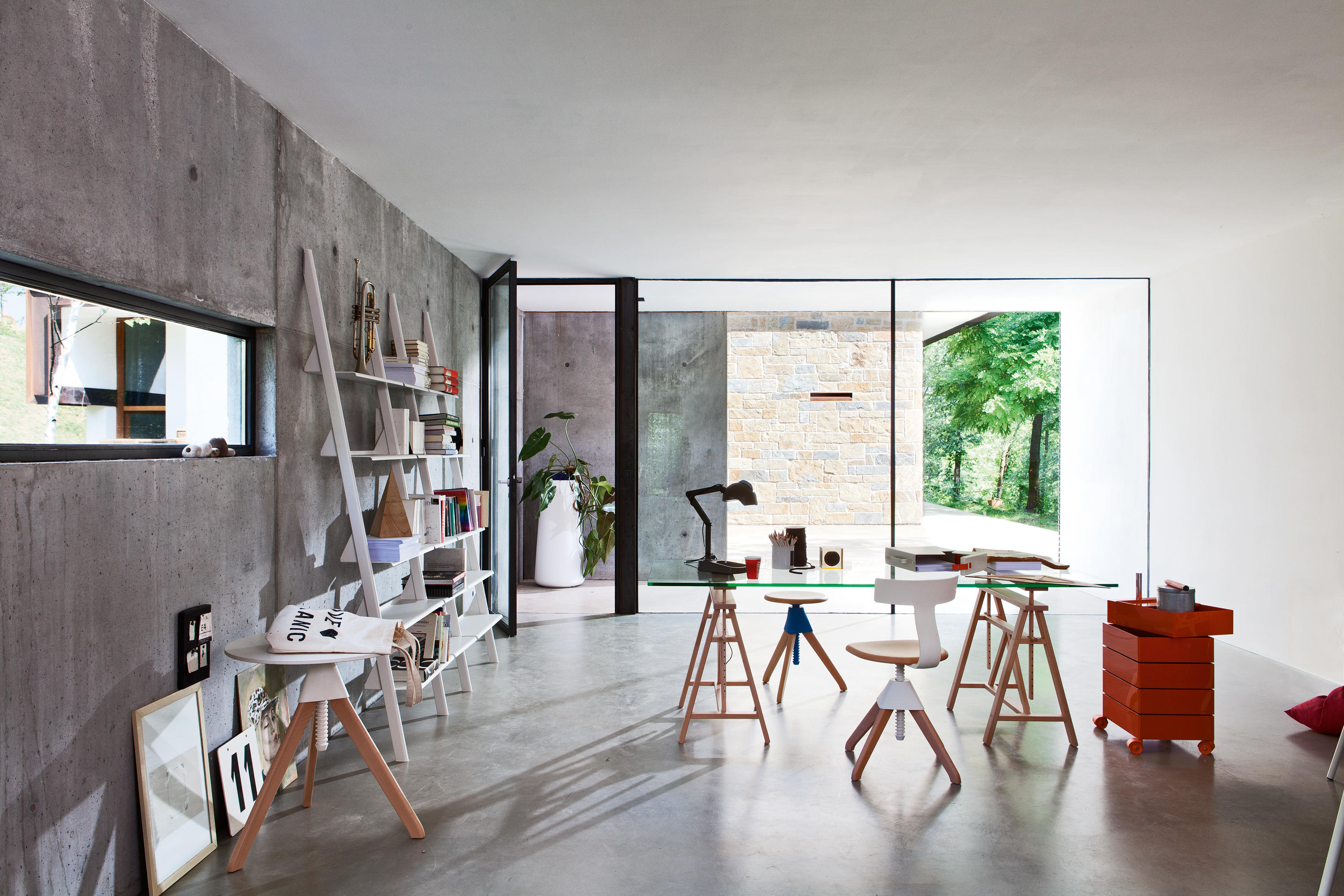 开云（中国） - 坐具|餐椅|办公家具|设计师家具|bunch 旋转椅